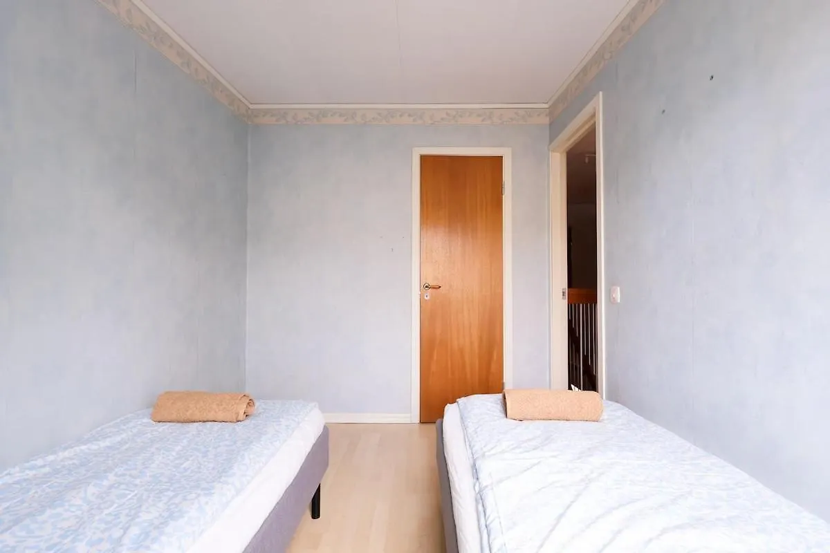 וילה גטבורג 10 Beds, 5 Bedrooms שבדיה