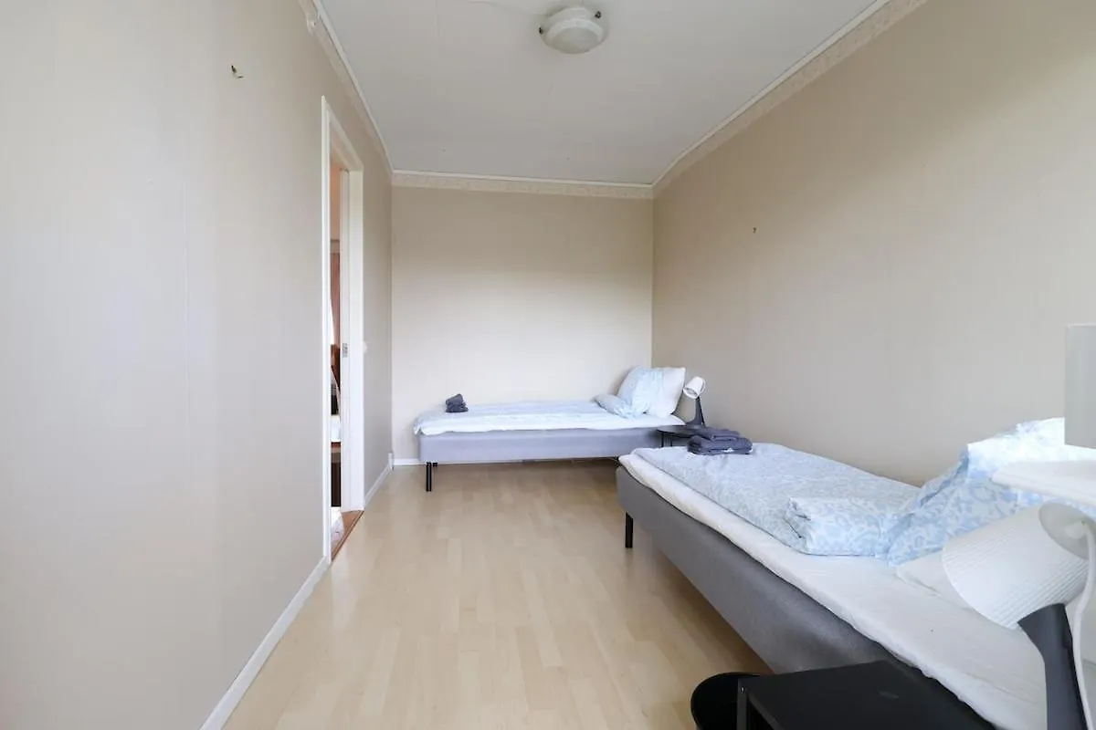 גטבורג 10 Beds, 5 Bedrooms