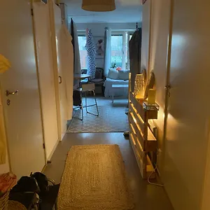  Rum i privatbostad Cozy Accommodation, Single Or Bed In Dormroom